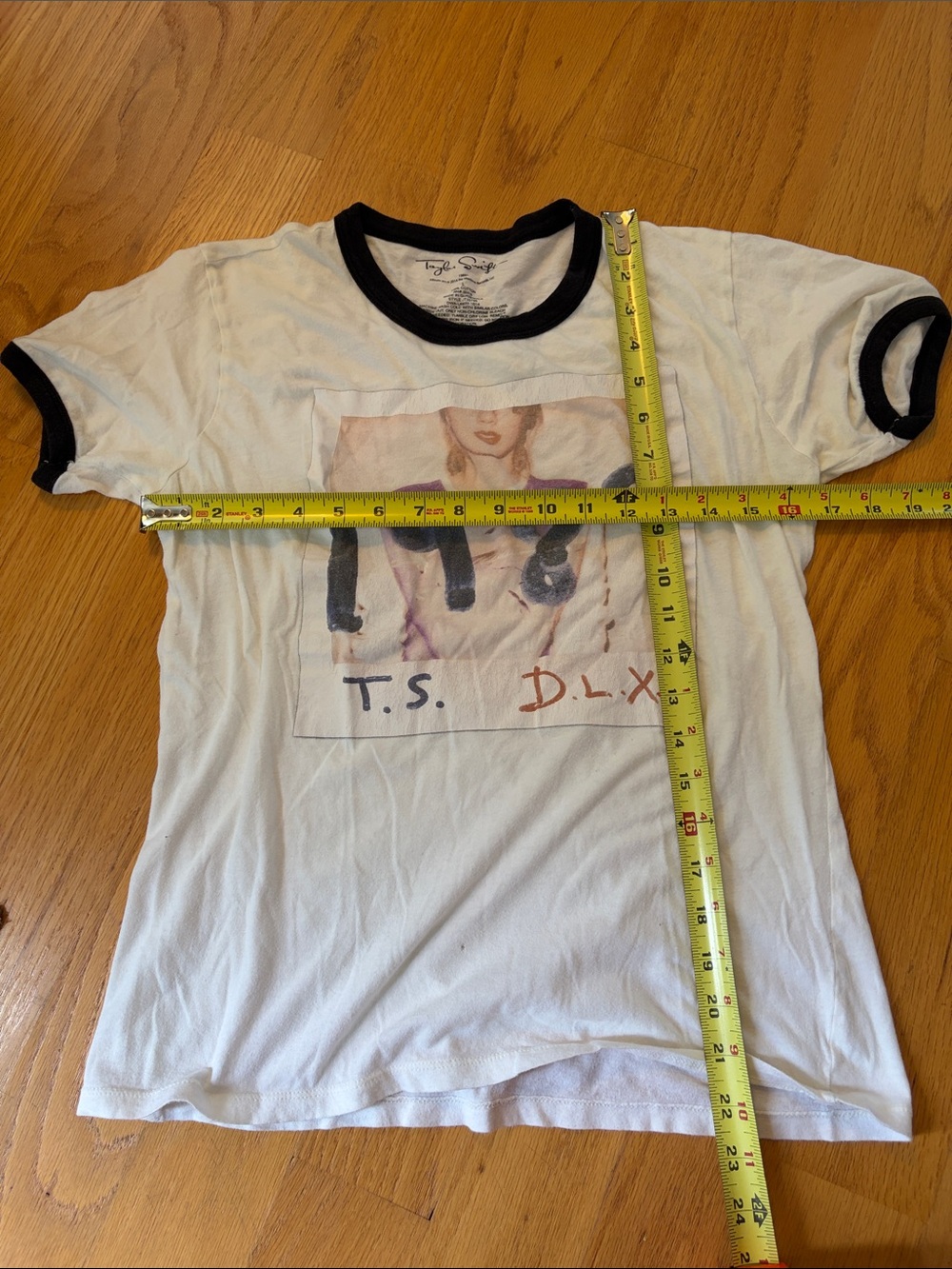 Taylor Swift 1989 T-Shirt size Large - Picture 4 of 6